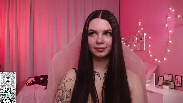 Michela_Fruet: онлайн-секс-чат
