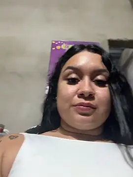 Chat +18 de Pretty_Isadora ao vivo
