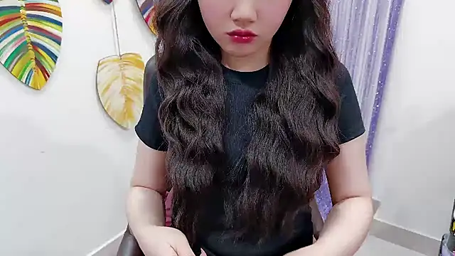Chat +18 de Ari-sweety ao vivo