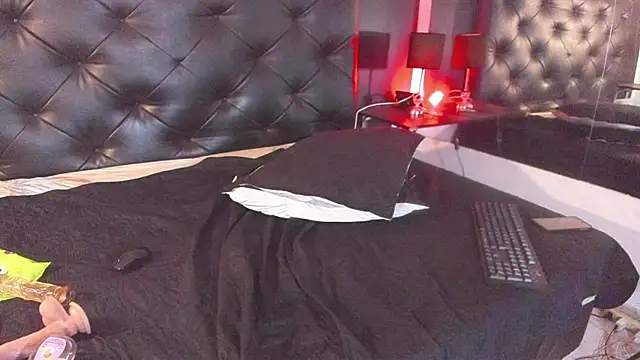 Chat XXX en directo de Kymy_marquez
