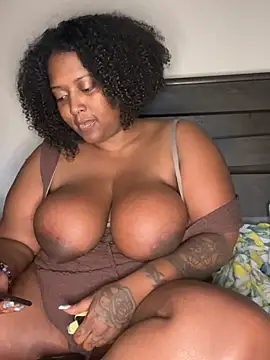 Oya999IAM's Webcam Show