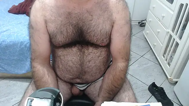 MysterBearMG's Live XXX Chat