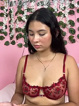 melody_flowers18's Webcam Show