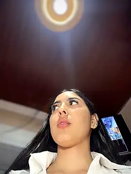 I_AM_SOPHIE_'s Live XXX Chat