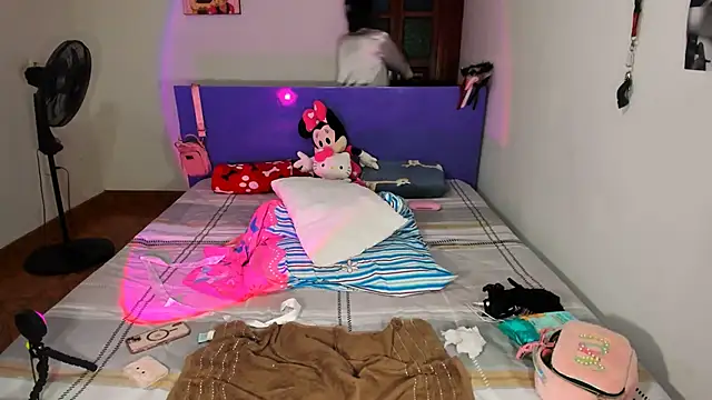 Anais_lux লাইভ XXX চ্যাট