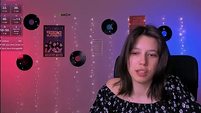 aria_wild_ Live XXX Chat