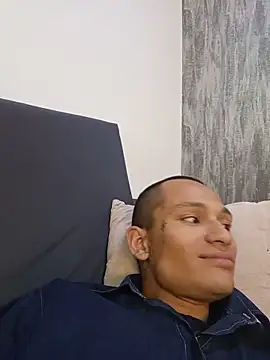 Chat XXX ao vivo de Damian_Garciaa