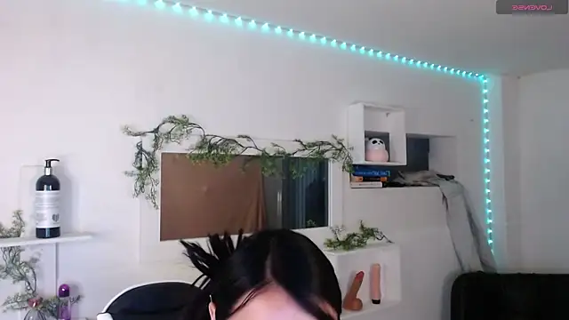 Онлайн чат XXX Ariel_Laurentt
