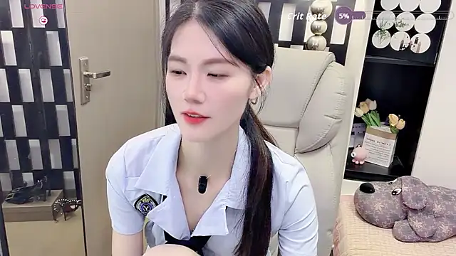 Yueyue-MM Chat XXX live