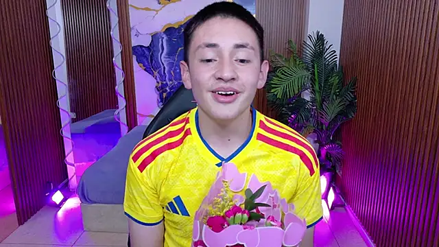 XXX chat uživo modela Andres_Tay