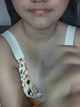 Chat XXX en directo de Riya_Stream01