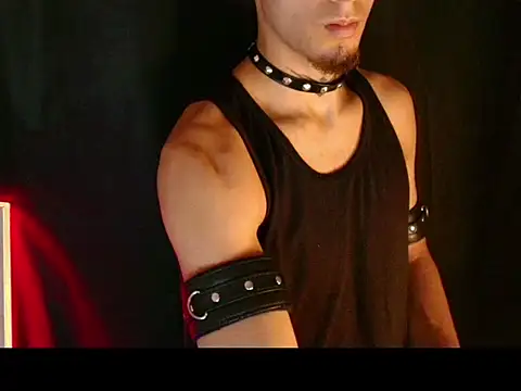 dark_men1 – webcam-show