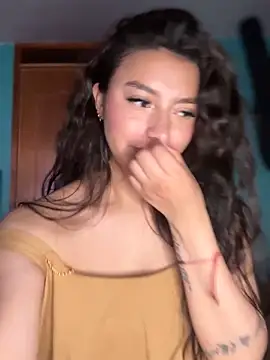 Chatroom XXX en direct de CocoaGigiMuse