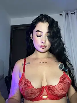 Libia_James লাইভ XXX চ্যাট