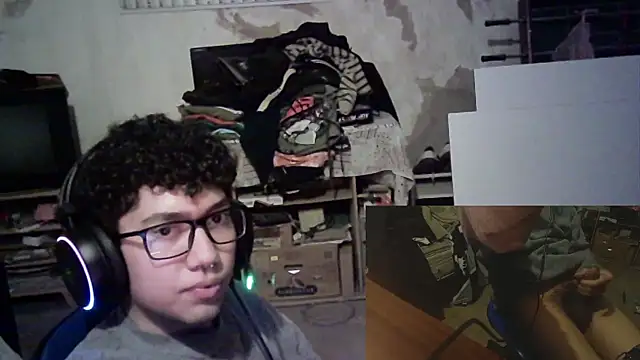 Chatroom XXX en direct de Emv2