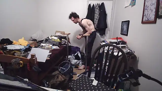 JohnnyMoves Chat XXX live