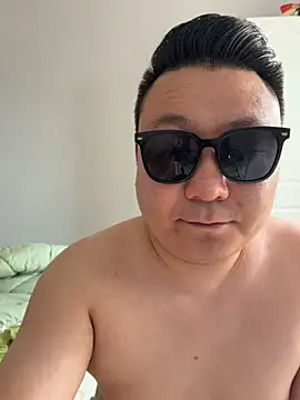 langzi-888's Live XXX Chat