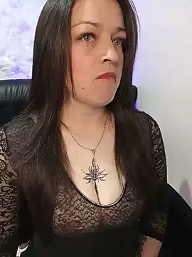 Živý XXX chat Isa_bluee