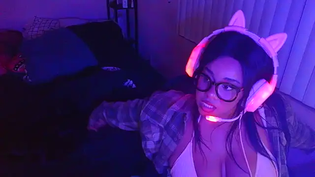 دردشة alexiajames99 الجنسية المباشرة