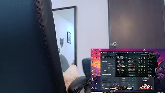 XXX chat uživo modela Elian_savoy