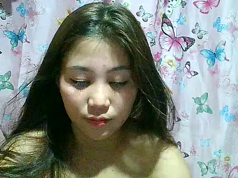 دردشة SexyAsianPussy4u الجنسية المباشرة