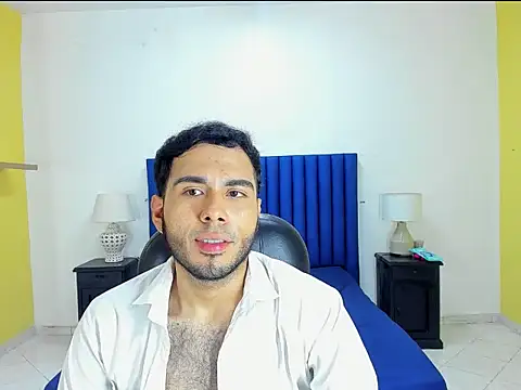 Paul_Douglas Live XXX-Chat