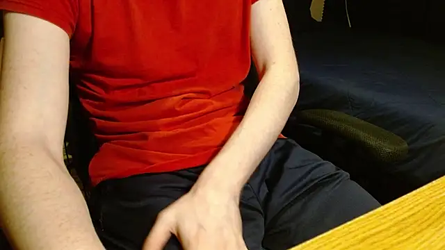 readytocome90's Live XXX Chat
