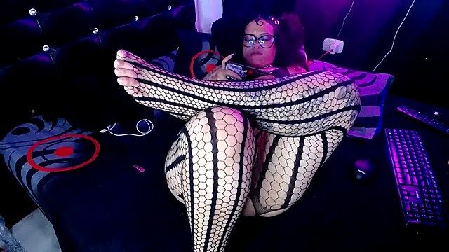 Živý XXX chat curvy_cutie