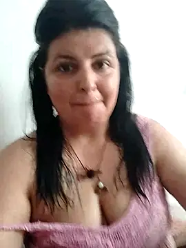 Chat +18 de Jann_Riya333 ao vivo