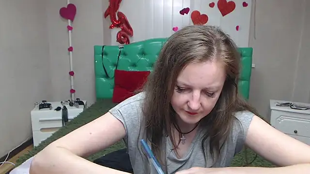 XXX chat uživo modela MeganPirs