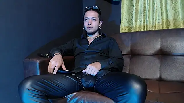 Dicaprioo_ – Live XXX-chat
