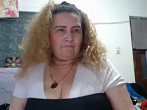 Chat +18 de Perla1981-- ao vivo