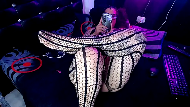 curvy_cutie Live XXX-Chat