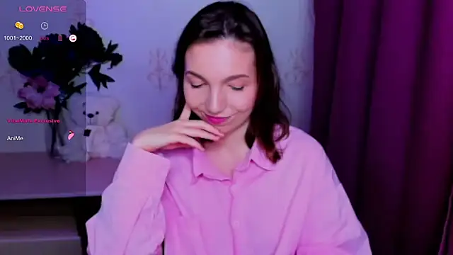 KindHazelHere_'s Live XXX Chat