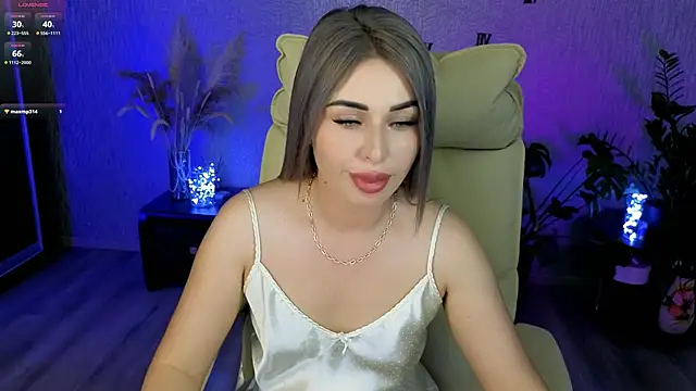 Chat +18 de NikkiiStill ao vivo