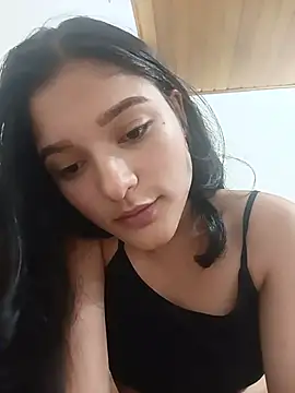 Czat XXX na żywo – Sweet_Innocence_