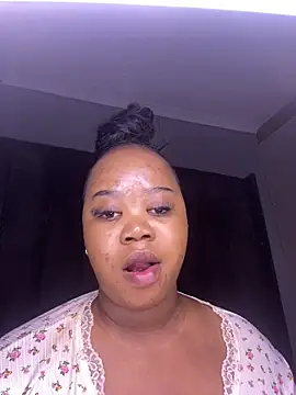 Chat +18 de Princess-Mel21 ao vivo