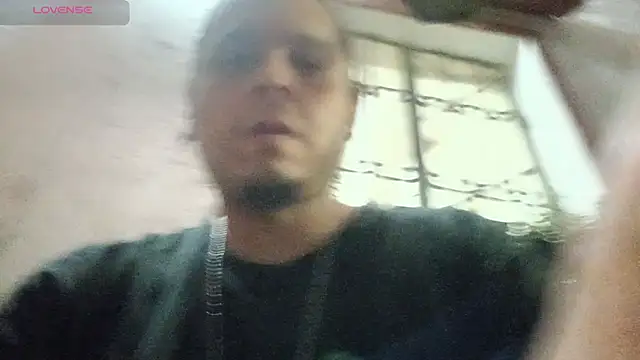 XXX chat uživo modela chino_roz