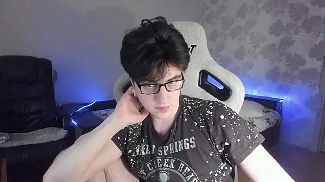 XXX chat uživo modela Knuckles17