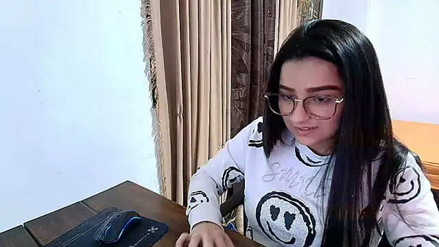 Charlotte_Richardson's Live XXX Chat