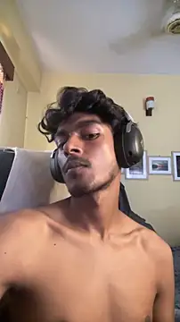 thecatfishh's Live Chat Room