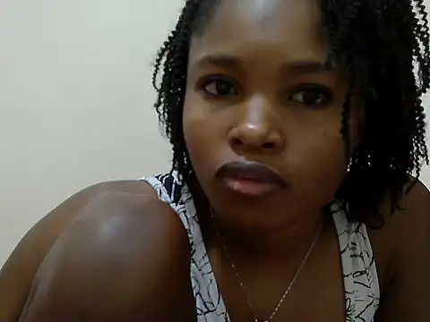 Chat +18 de Zilpah_ ao vivo