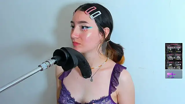 lizzy_davis_1: онлайн-секс-чат