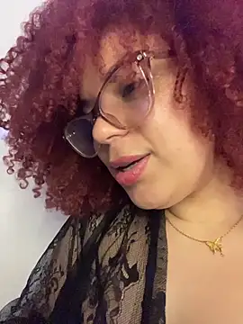 Leyah__: απευθείας συνομιλία ΧΧΧ