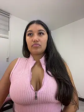 SharaRous – webcam-show