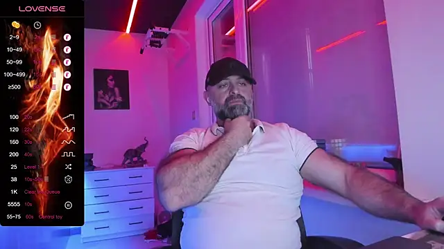 HAIR-MAN's Live XXX Chat