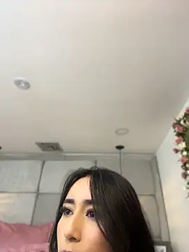 Chat XXX en directo de IvonneOwen