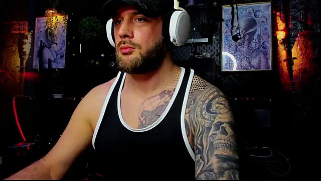LexHardy 网络视讯表演
