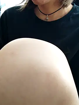 Aashikalaa Live XXX-Chat