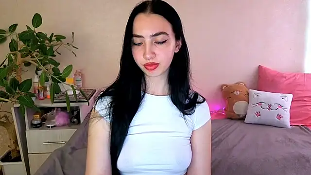 WildKittenX_'s Live XXX Chat
